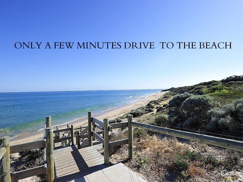 3 Banyon Close, Halls Head WA 6210