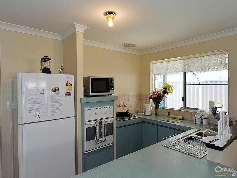 5 Buchanan Elbow, Greenfields WA 6210