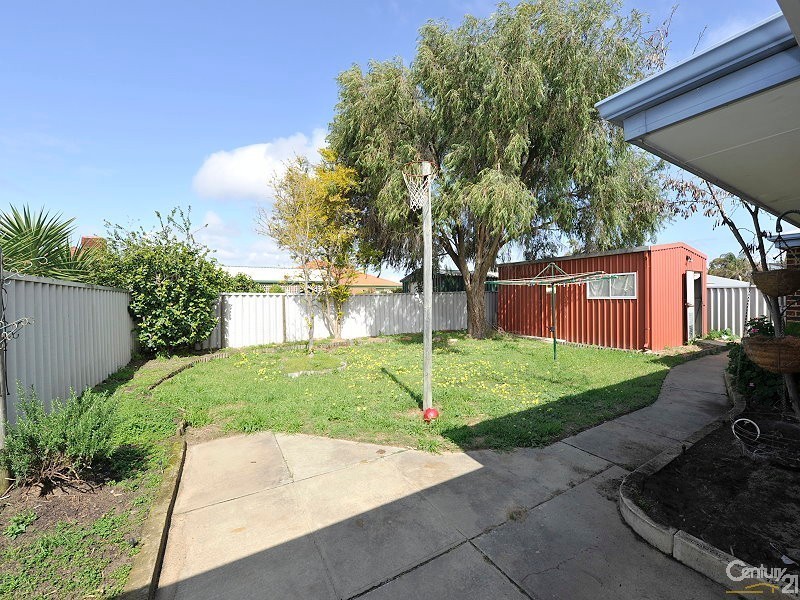 5 Buchanan Elbow, Greenfields WA 6210