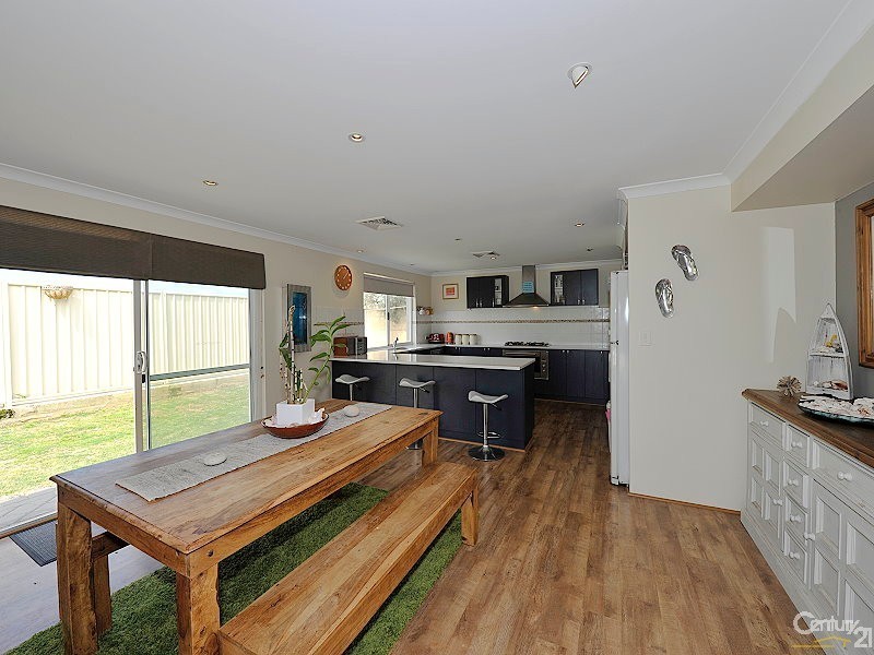 14 Nullagine Pass, Dawesville WA 6211