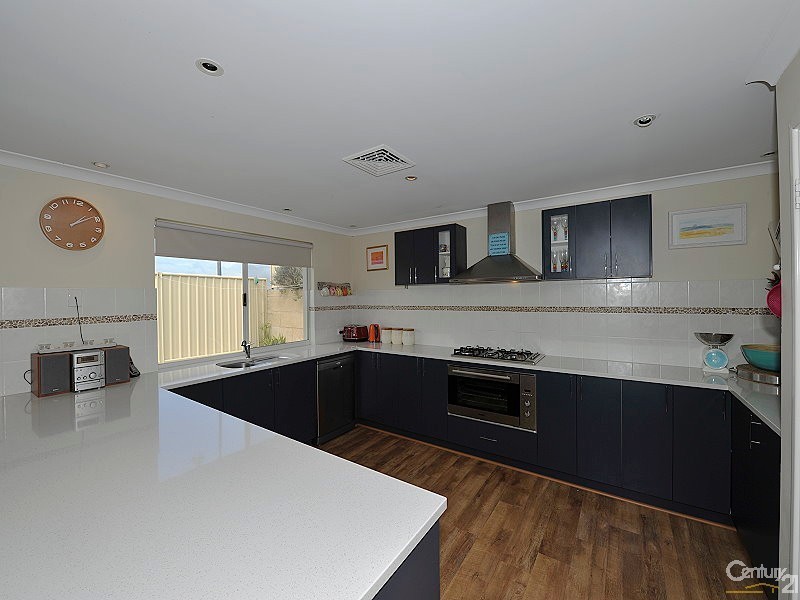 14 Nullagine Pass, Dawesville WA 6211
