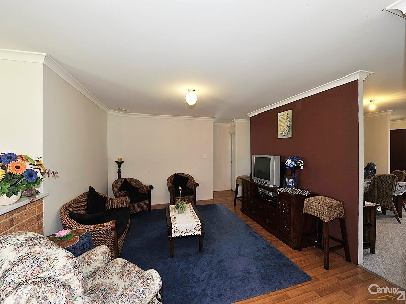 17 Pennington Gardens, Erskine WA 6210