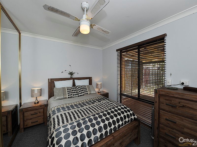 37 Challenger Road, Madora Bay WA 6210