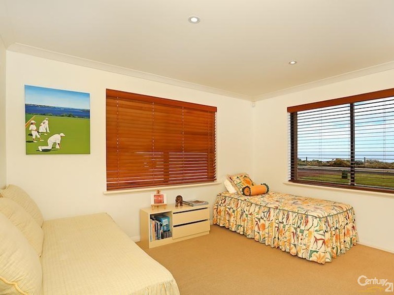 169 Ormsby Terrace, Silver Sands WA 6210