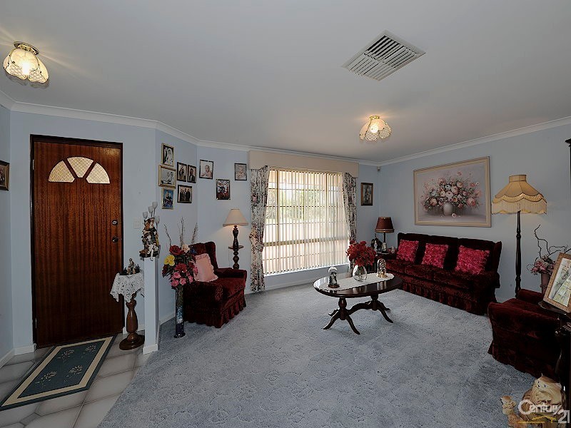 2/1 Wanjeep Street, Coodanup WA 6210