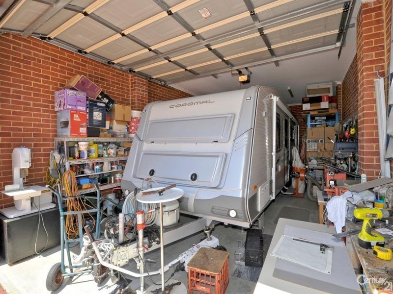 64 Aztec Island Retreat, Halls Head WA 6210