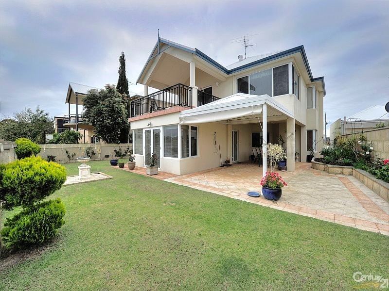 19 Conservation Loop, Erskine WA 6210