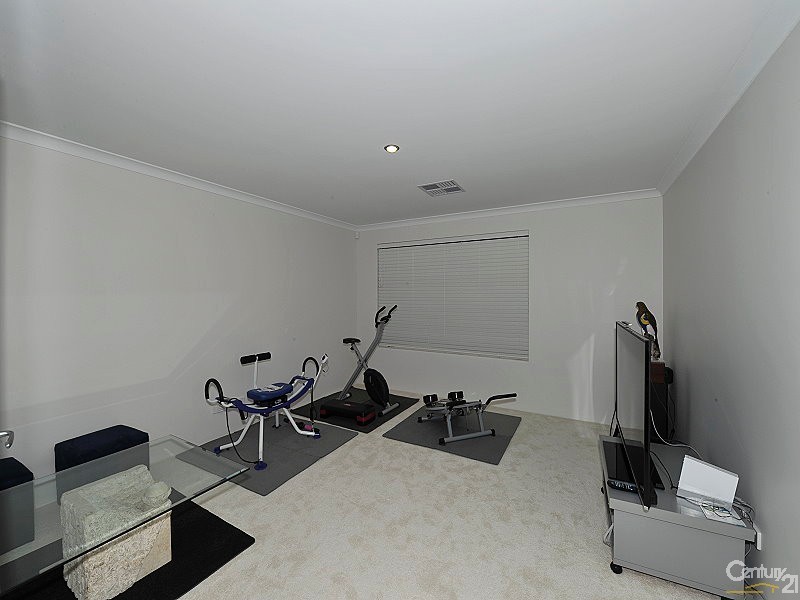 18 Waterview Way, Singleton WA 6175