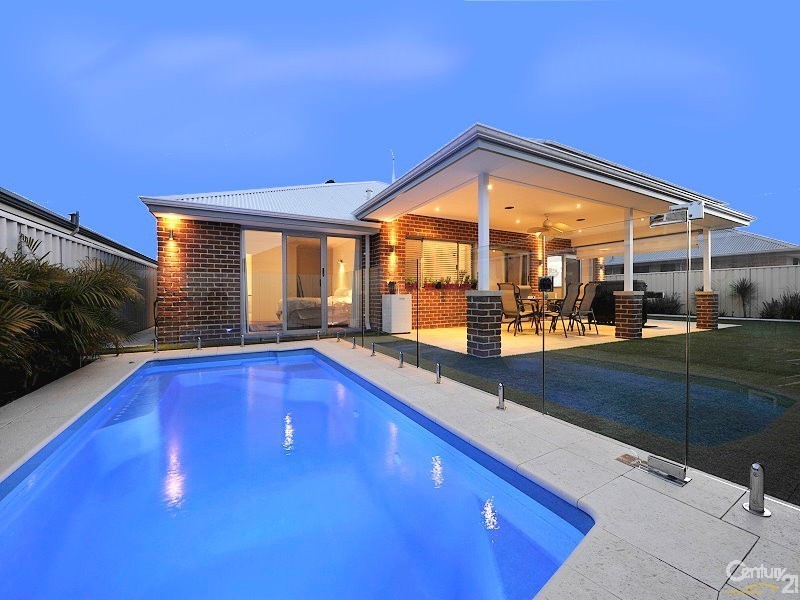 18 Waterview Way, Singleton WA 6175