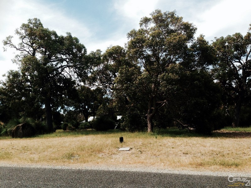 135 Pleasant Grove Circle, Falcon WA 6210