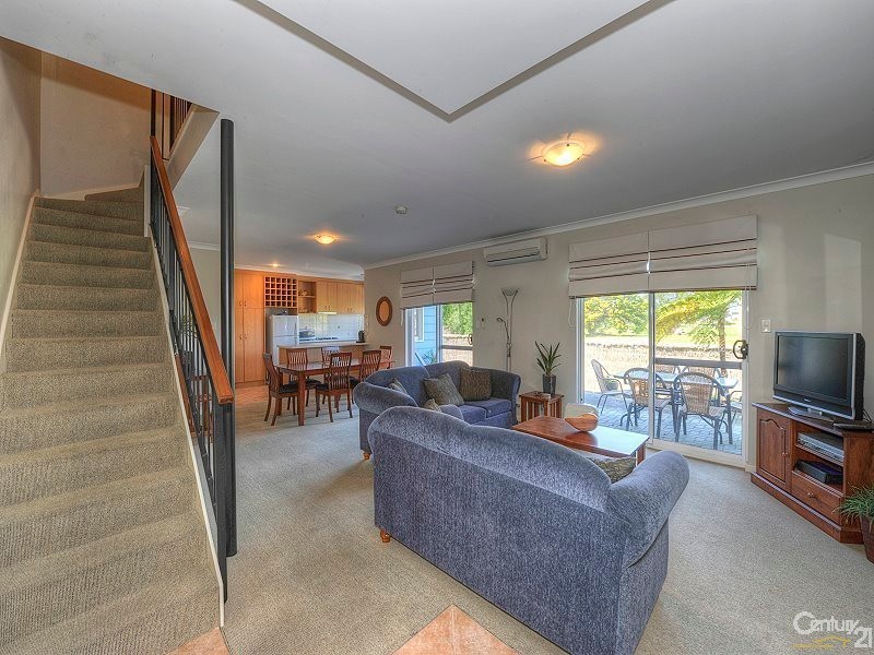 59/20 Apollo Place, Halls Head WA 6210