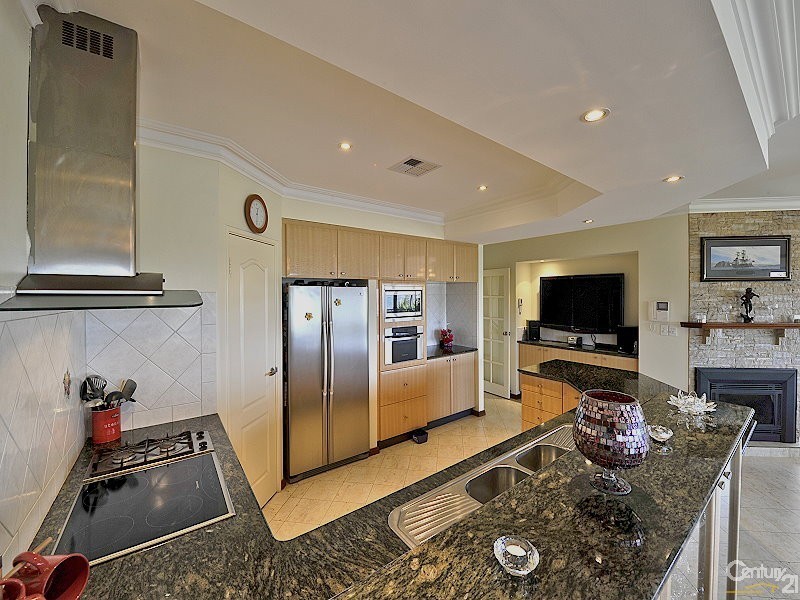 15 Balingup Loop, Dawesville WA 6211