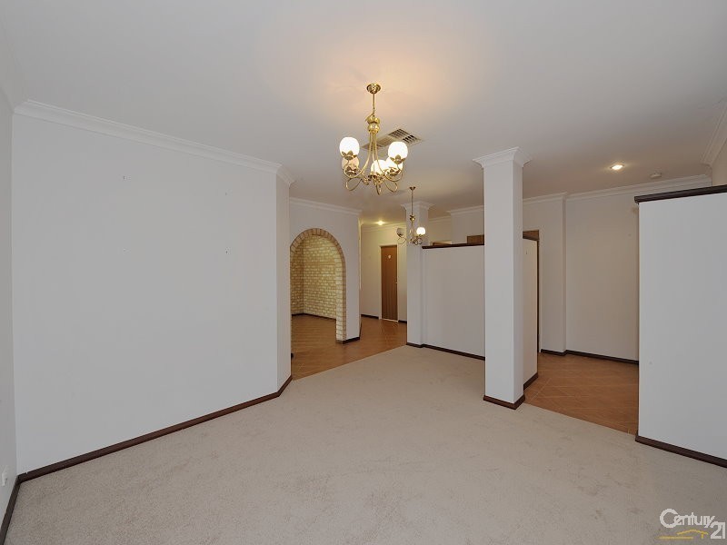 3 Spyglass Rise, Halls Head WA 6210