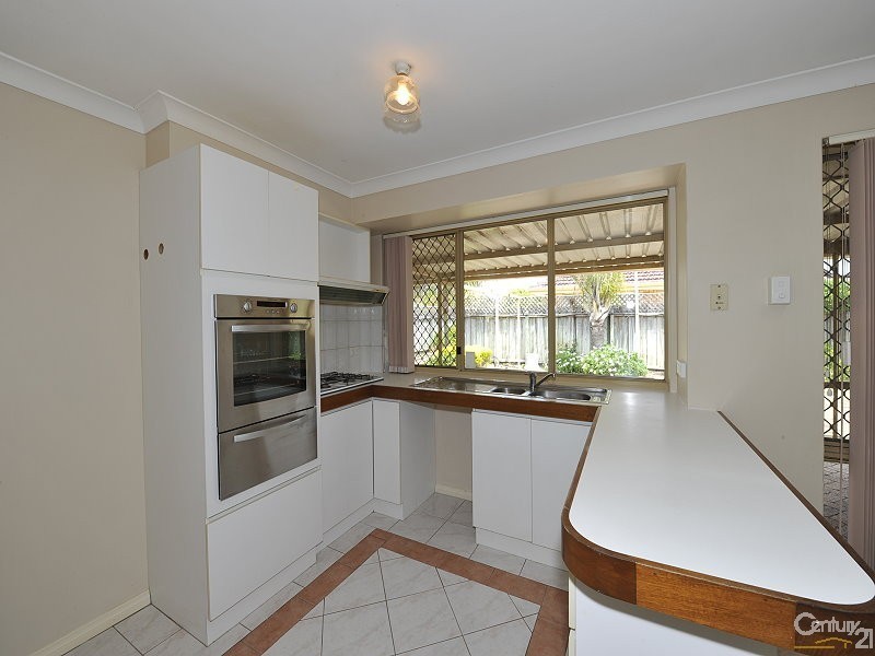 39 Blackwood Parade, Dudley Park WA 6210