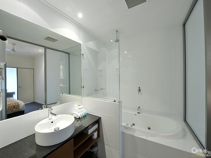 305 Seashells 16 Dolphin Drive, Mandurah WA 6210