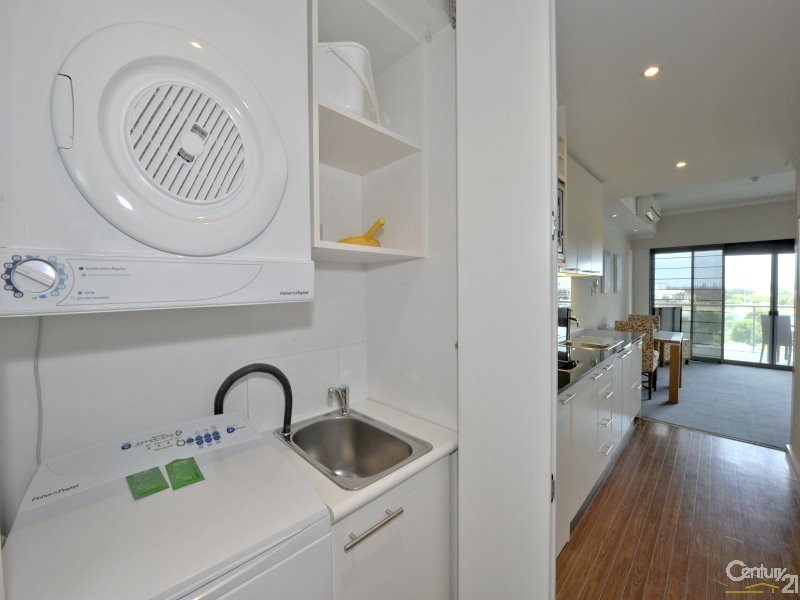 305 Seashells 16 Dolphin Drive, Mandurah WA 6210