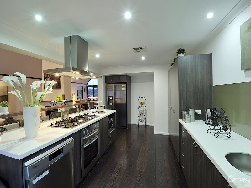 23 Arramall Trail, Lakelands WA 6180