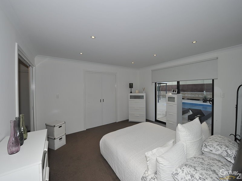 23 Arramall Trail, Lakelands WA 6180