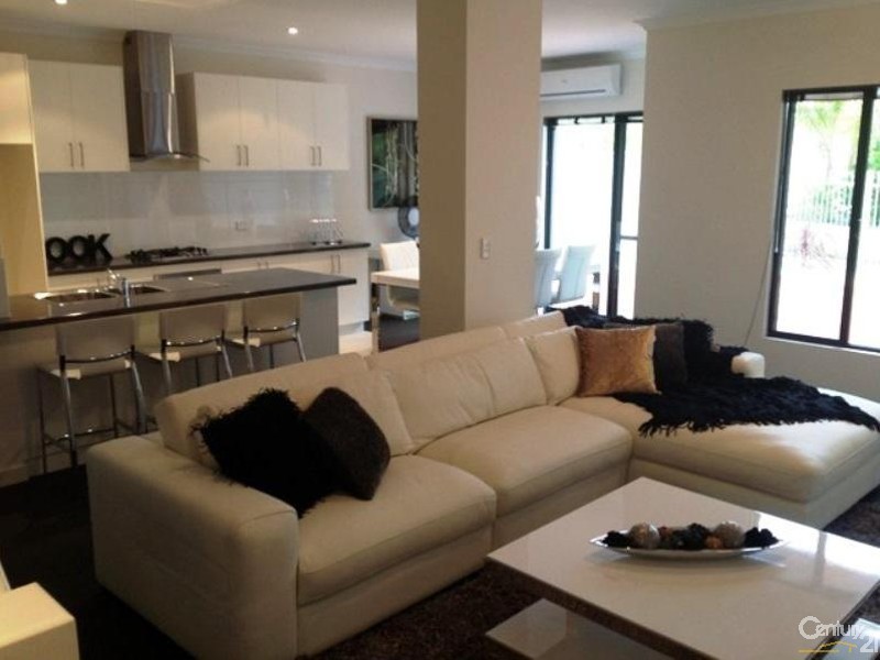 31 Tarragon Way, Falcon WA 6210