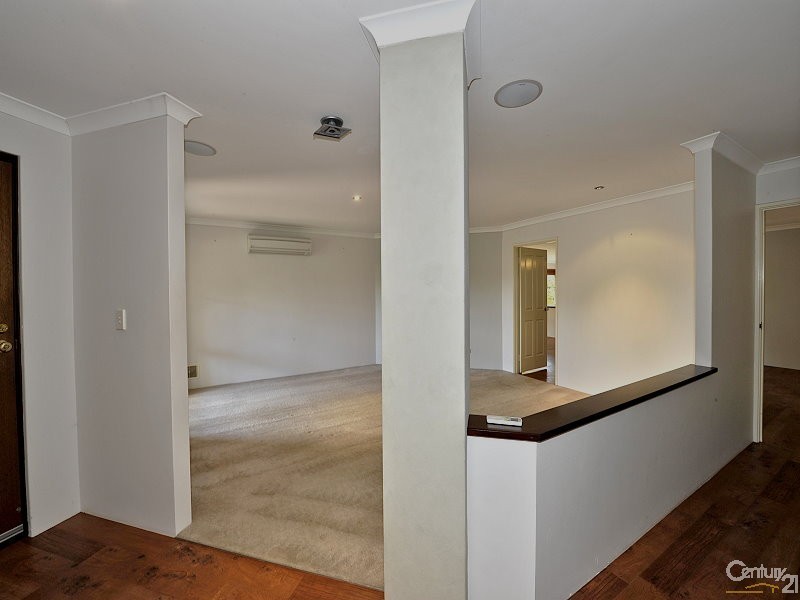 11 Nightingale Place, Greenfields WA 6210