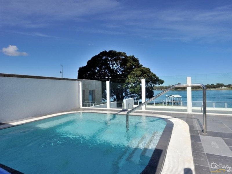 406/3 Marco Polo Drive, Mandurah WA 6210