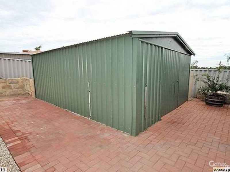 5 Sage Court, Halls Head WA 6210