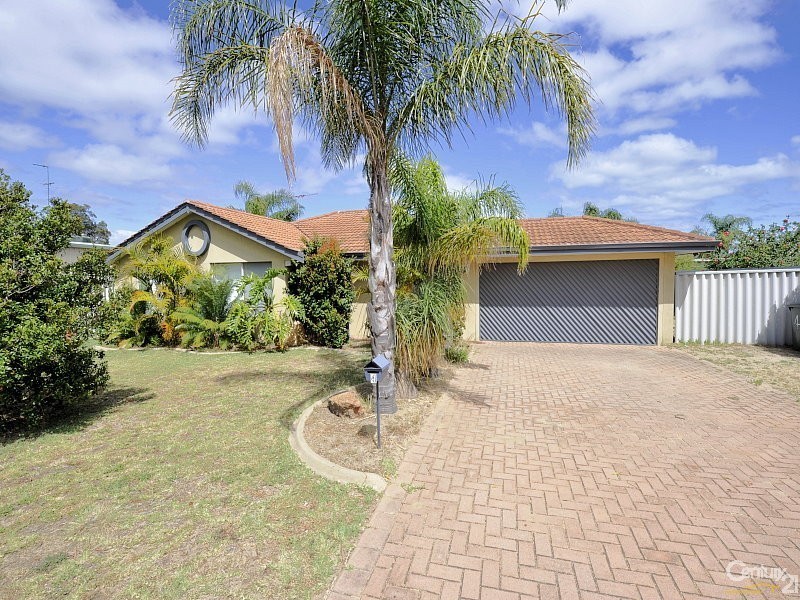 4 Pentland Crescent, Dudley Park WA 6210