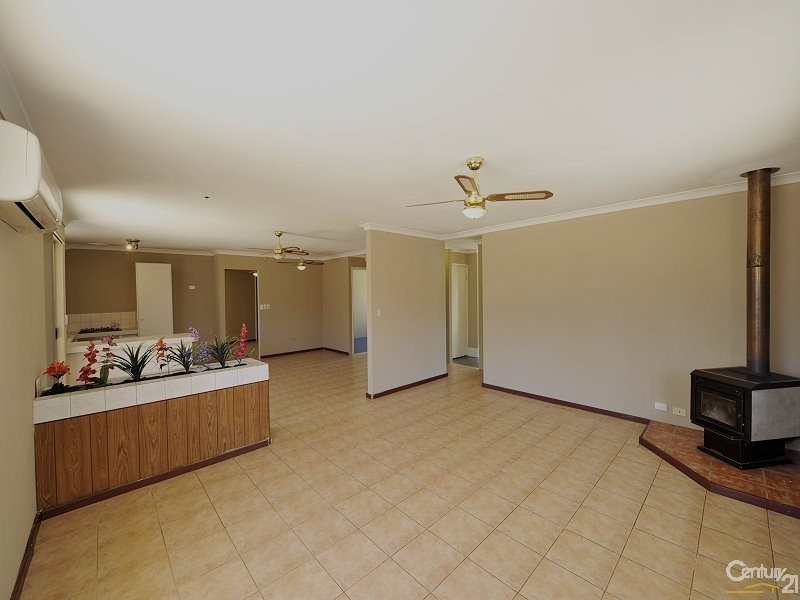 19 Rathmines Place, Coodanup WA 6210
