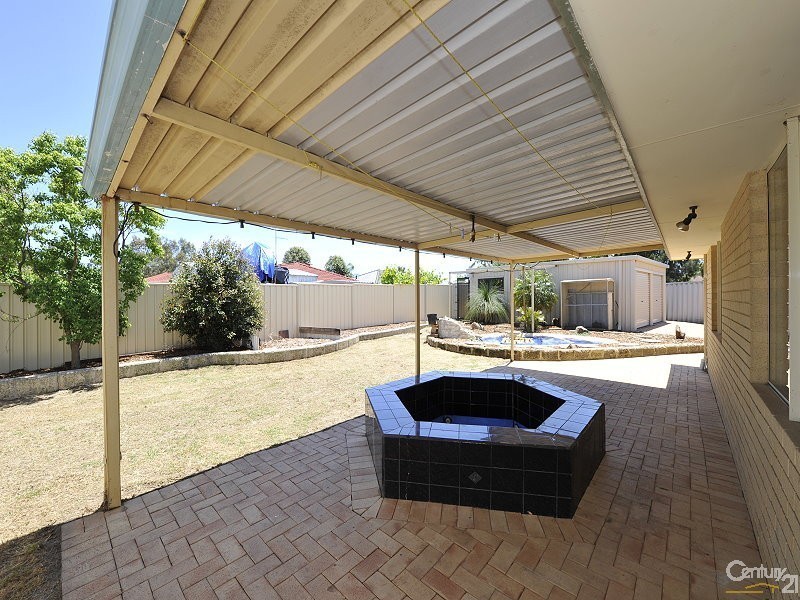 19 Rathmines Place, Coodanup WA 6210