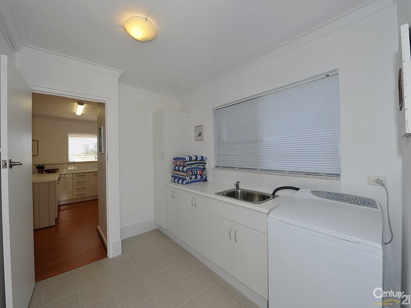 21 Orestes Street, San Remo WA 6210