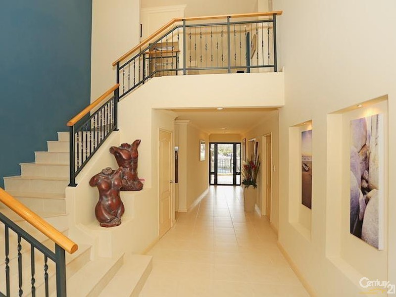 10 Brindabella Crescent, Halls Head WA 6210