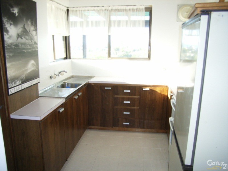 20/35B Halls Head Parade, Halls Head WA 6210