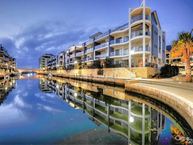 40/3 The Palladio, Mandurah WA 6210