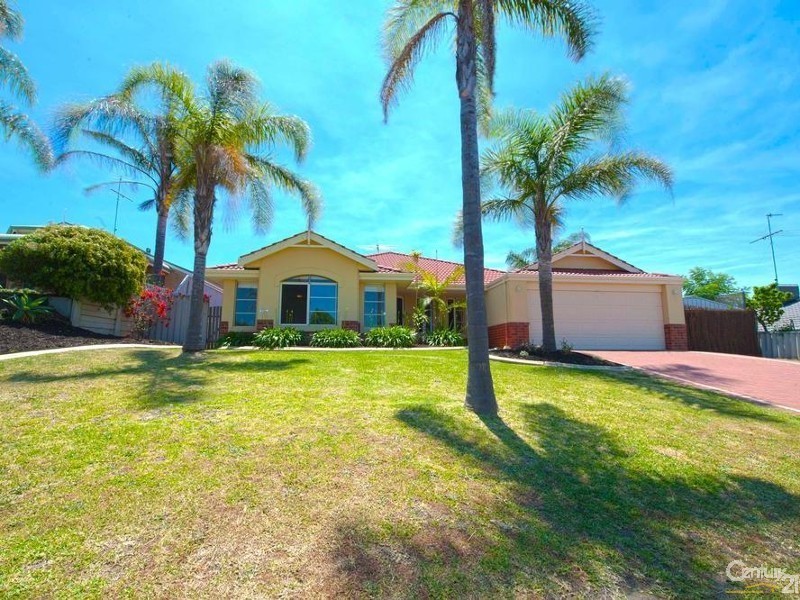 7 Staunton Rise, Halls Head WA 6210