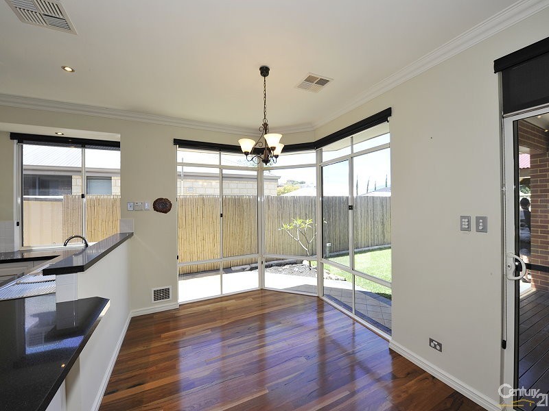 28 Clearwater Way, Singleton WA 6175
