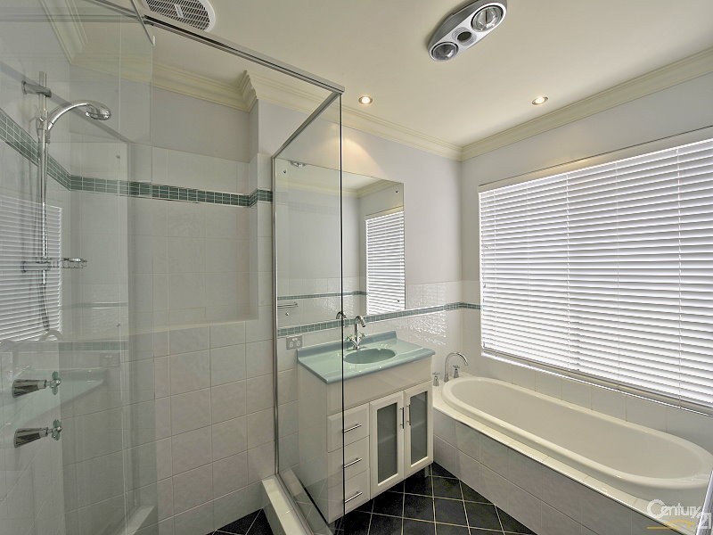 28 Clearwater Way, Singleton WA 6175