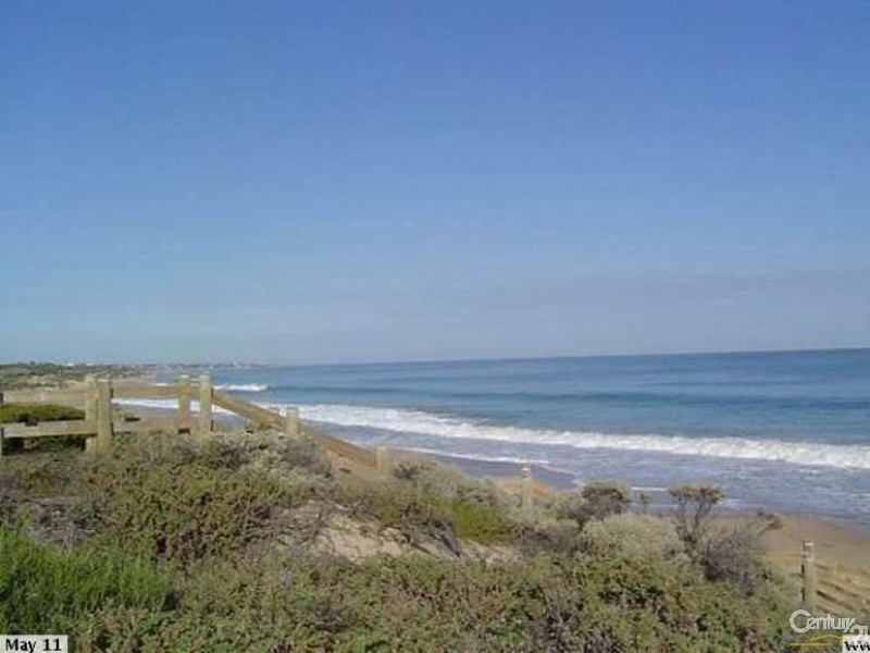 95 Boardwalk Boulevard, Halls Head WA 6210