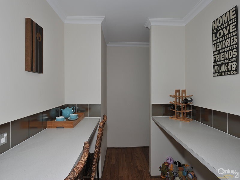 18 Scarab Court, Halls Head WA 6210