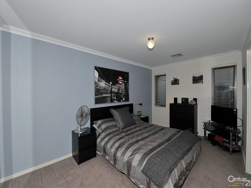 18 Scarab Court, Halls Head WA 6210