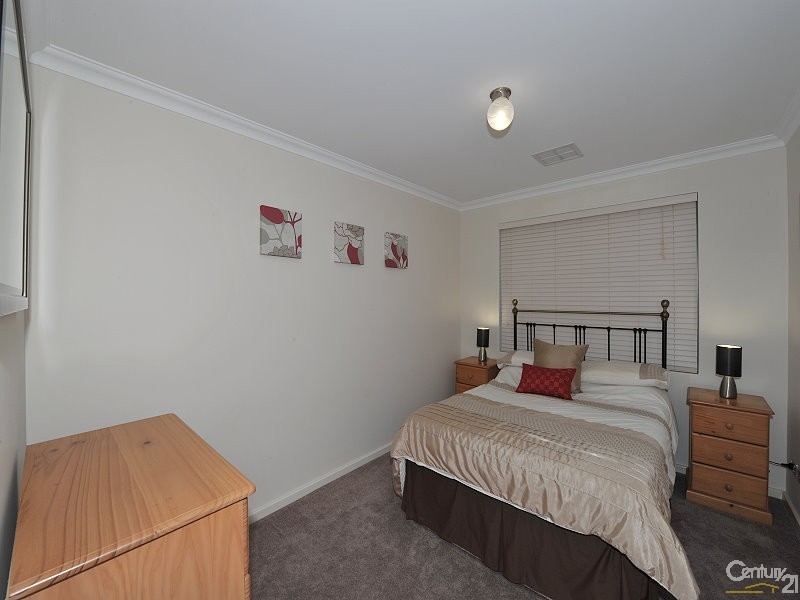 18 Scarab Court, Halls Head WA 6210