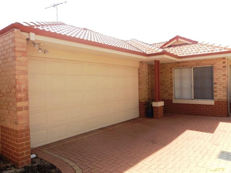 3/2 Day Road, Mandurah WA 6210