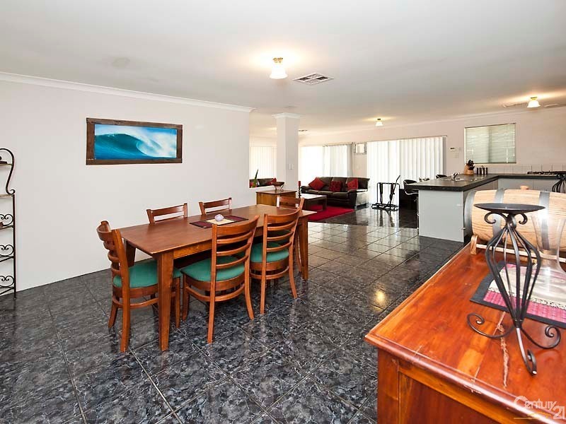 5 Cherrytree Court, Greenfields WA 6210