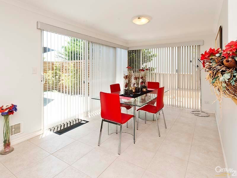 15 Batavia Avenue, Wannanup WA 6210