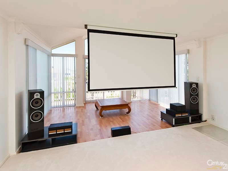 15 Batavia Avenue, Wannanup WA 6210