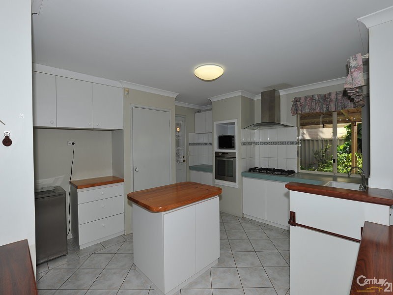 1 Crown Place, Wannanup WA 6210