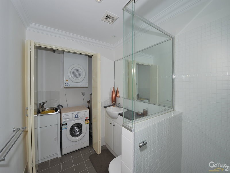 27/37 Dolphin Drive, Mandurah WA 6210