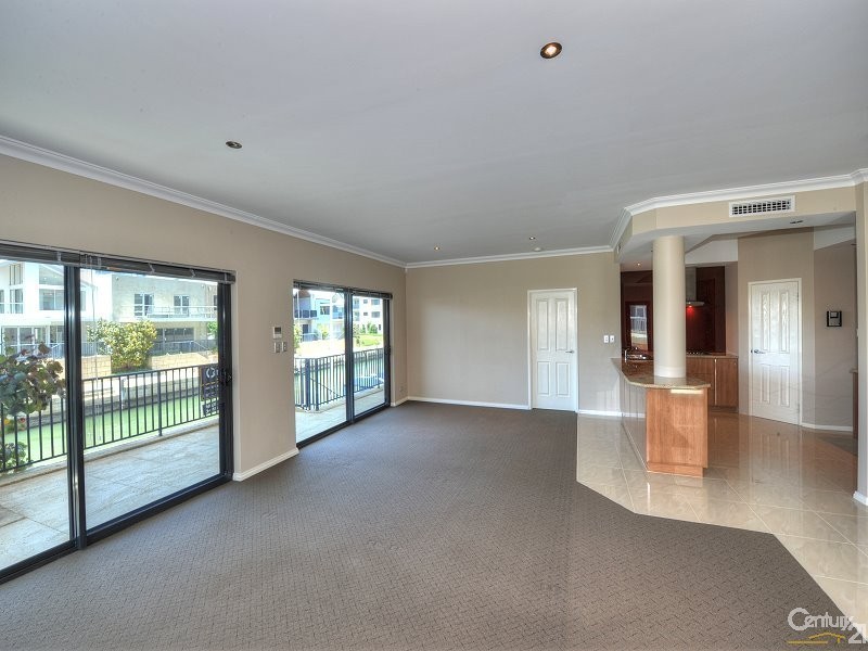 1/1 Florian Mews, Mandurah WA 6210