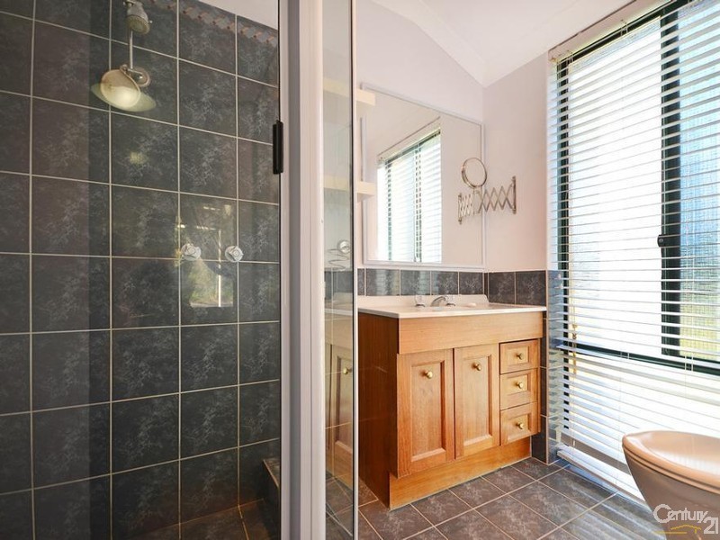 63 Summerhill Drive, Stake Hill WA 6181