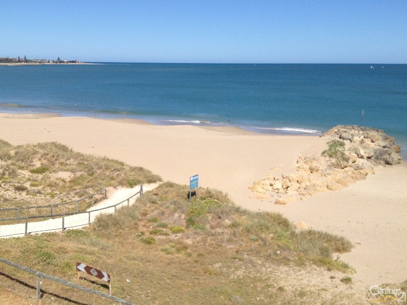 8 Aileen Street, Mandurah WA 6210