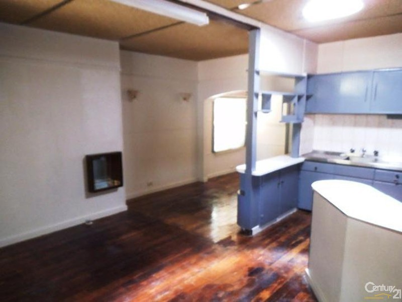 11 Cox Street, Mandurah WA 6210